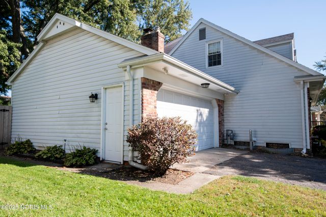 4726 Sutton Place, Toledo, OH 43623