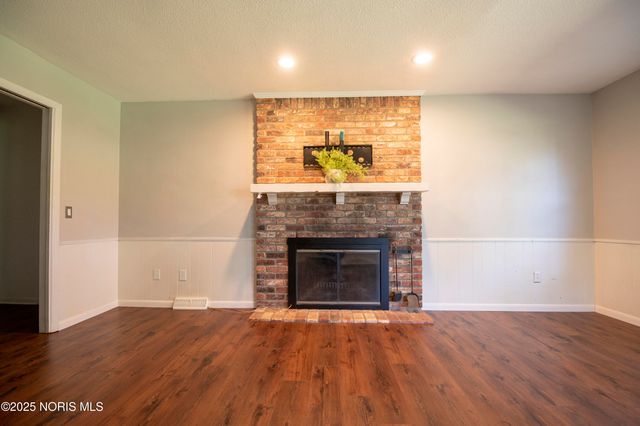 4726 Sutton Place, Toledo, OH 43623