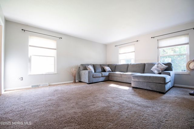 4726 Sutton Place, Toledo, OH 43623