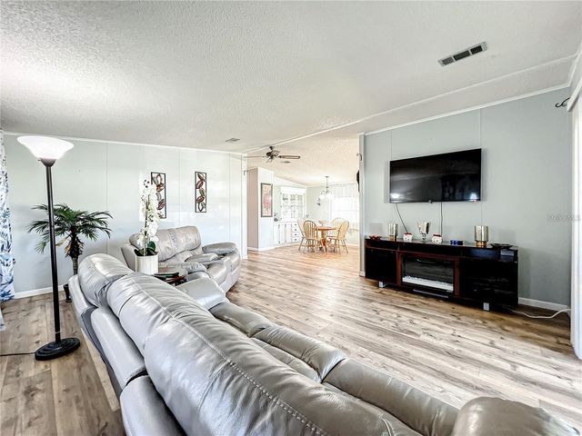 1785 QUAIL HILL DRIVE, Lakeland, FL 33810