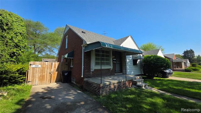 12585 Duchess Street, Detroit, MI 48224