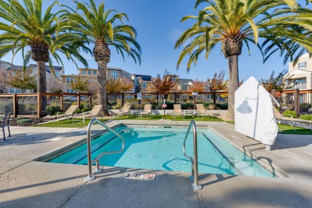 6914 Geyserville Street, Dublin, CA 94568