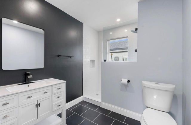 4120 Linn Street E, Houston, TX 77026