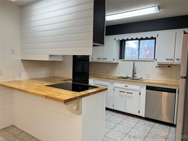 605 McArthur, Mcalester, OK 74501