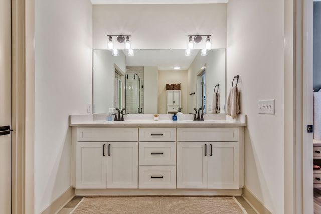 1180 Snell Rd, Lewisburg, TN 37091