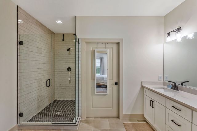 1180 Snell Rd, Lewisburg, TN 37091