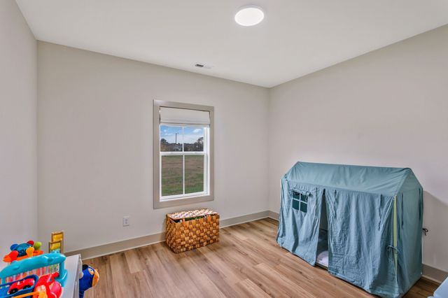 1180 Snell Rd, Lewisburg, TN 37091