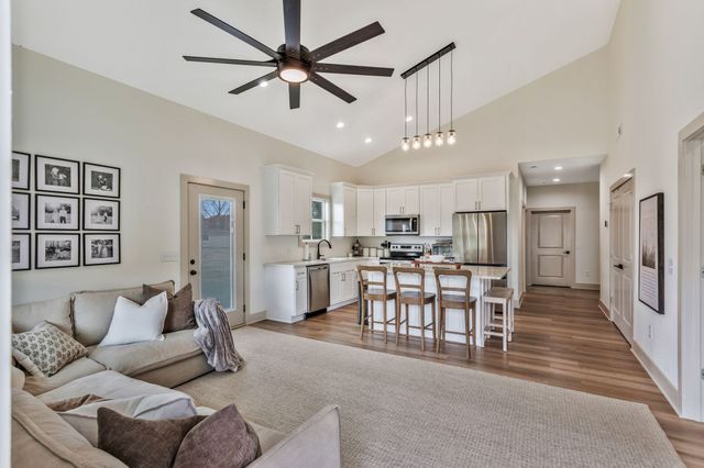 1180 Snell Rd, Lewisburg, TN 37091