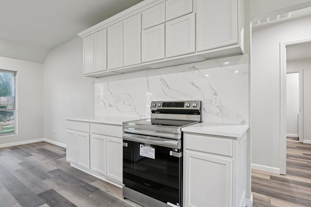 4801 W Wedgefield Road, Granbury, TX 76049