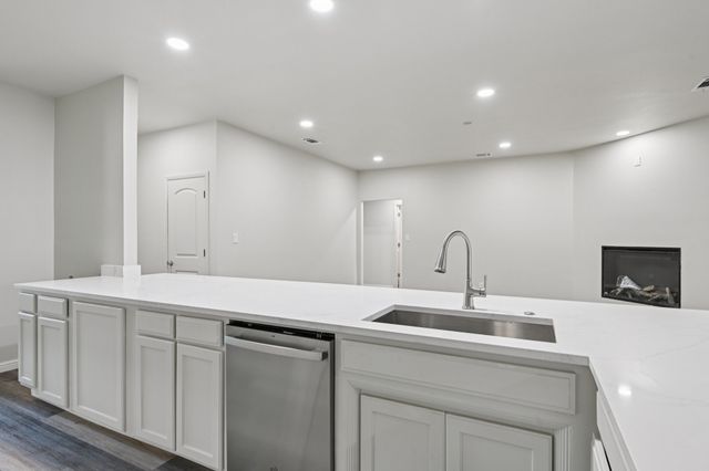 4801 W Wedgefield Road, Granbury, TX 76049