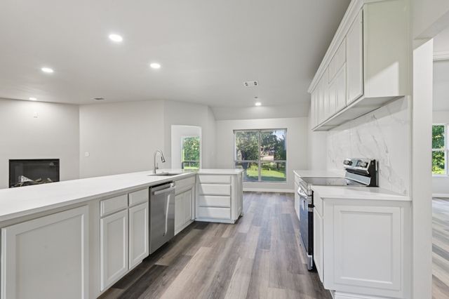 4801 W Wedgefield Road, Granbury, TX 76049