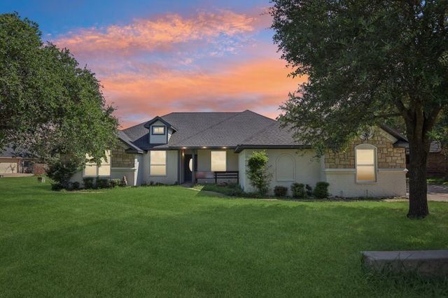 4801 W Wedgefield Road, Granbury, TX 76049
