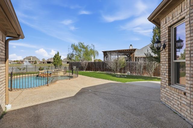 432 Bent Creek Cove, Argyle, TX 76226