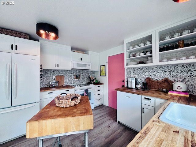 1317 7TH St, Florence, OR 97439