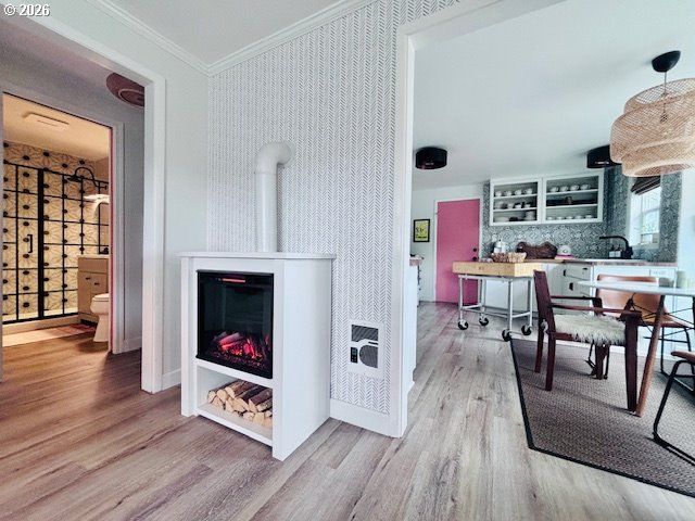 1317 7TH St, Florence, OR 97439