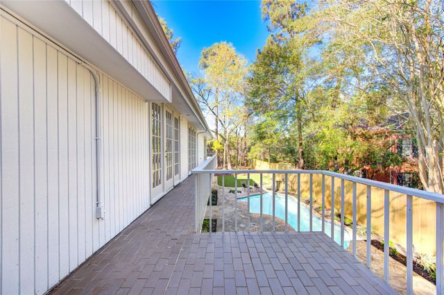50 Saddlebrook Lane, Houston, TX 77024