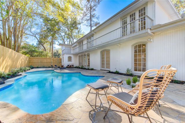 50 Saddlebrook Lane, Houston, TX 77024