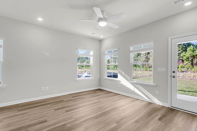 315 Clipper Drive, Summerville, SC 29486