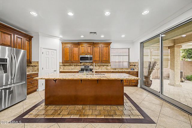 10044 E LOS LAGOS VISTA Avenue, Mesa, AZ 85209