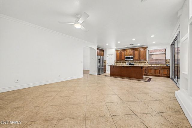 10044 E LOS LAGOS VISTA Avenue, Mesa, AZ 85209