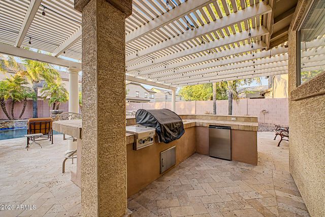 10044 E LOS LAGOS VISTA Avenue, Mesa, AZ 85209