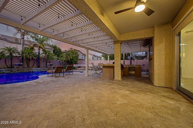10044 E LOS LAGOS VISTA Avenue, Mesa, AZ 85209