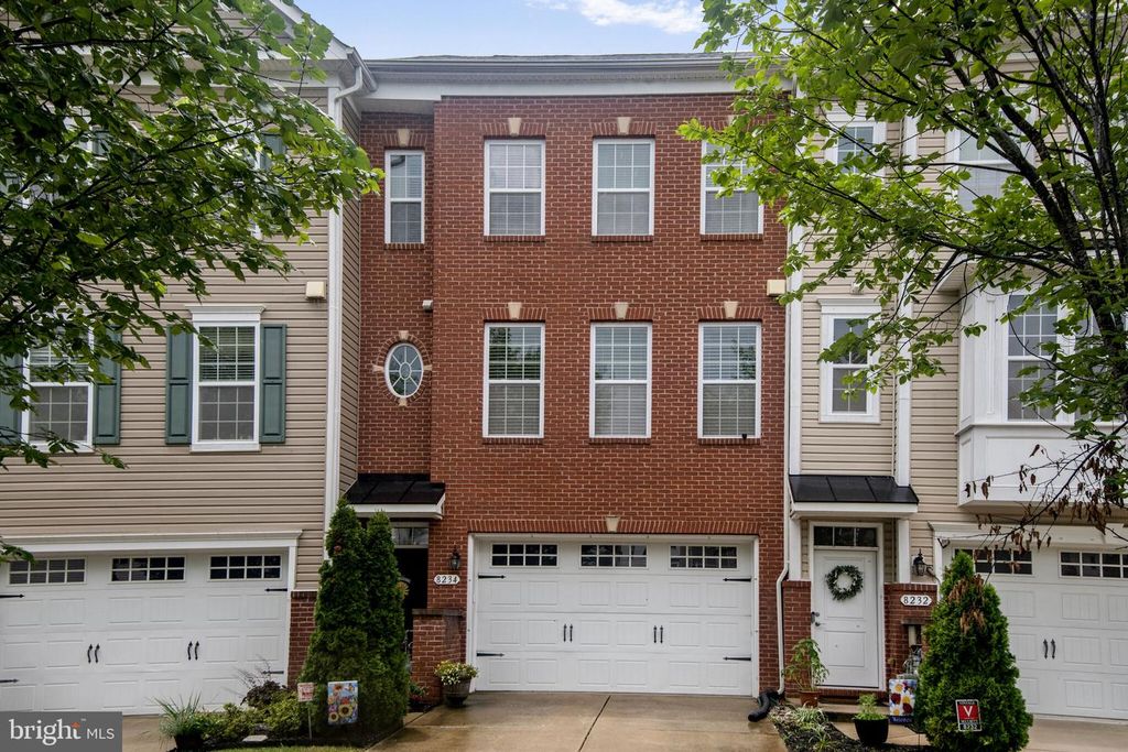 8234 WHITE STAR XING, Pasadena, MD 21122