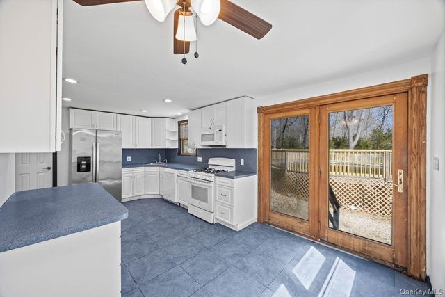 819 Canal Road, Mount Sinai, NY 11766