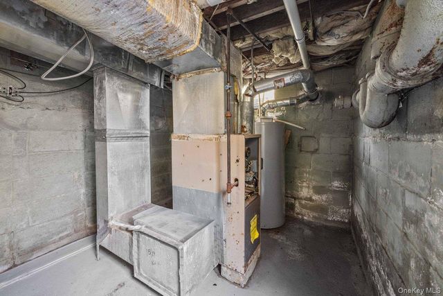 819 Canal Road, Mount Sinai, NY 11766