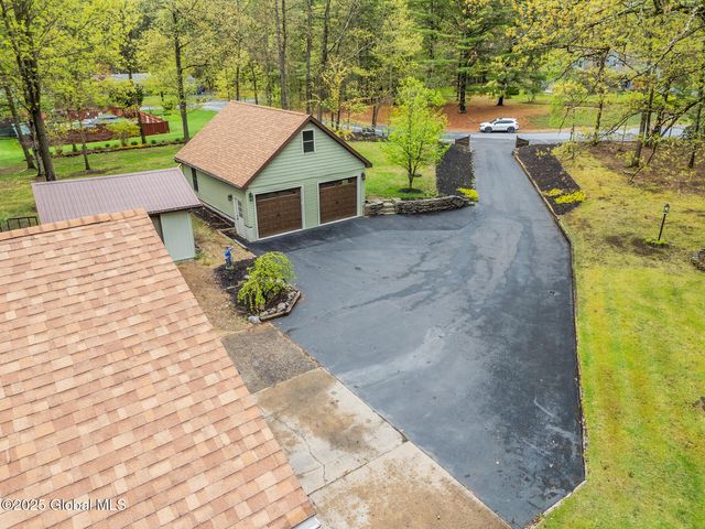 51 Michael Road, Moreau, NY 12828