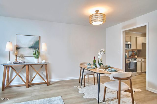 104 Planetree Lane, Cary, NC 27511