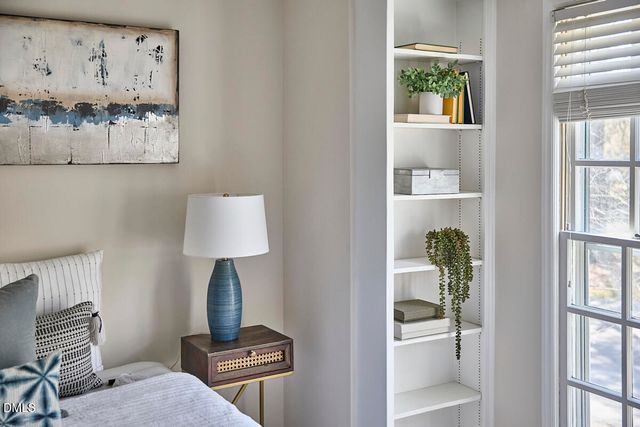 104 Planetree Lane, Cary, NC 27511