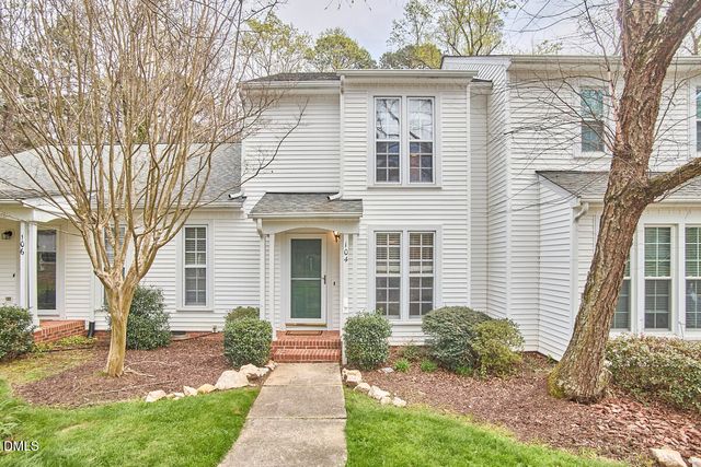 104 Planetree Lane, Cary, NC 27511