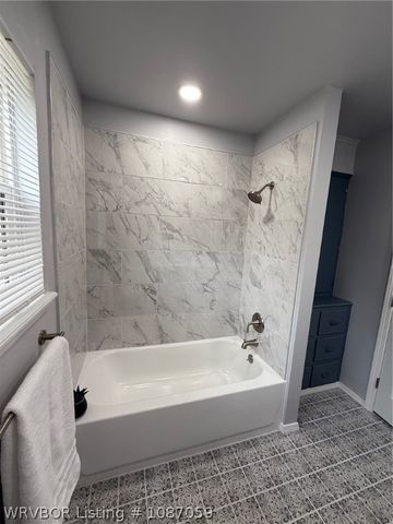 3316 Fresno Court, Fort Smith, AR 72903