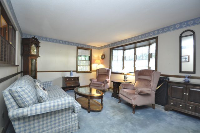 1008 Washington St, East Bridgewater, MA 02333