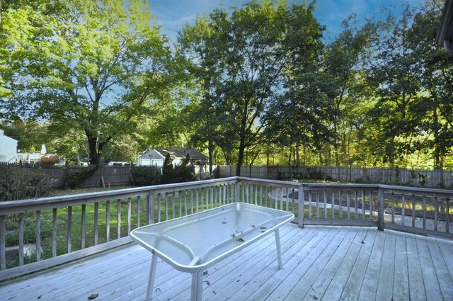 1008 Washington St, East Bridgewater, MA 02333