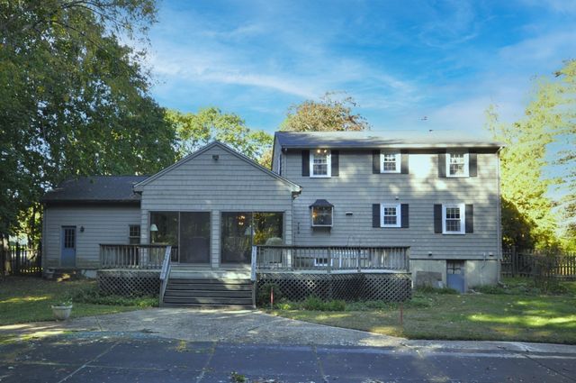 1008 Washington St, East Bridgewater, MA 02333