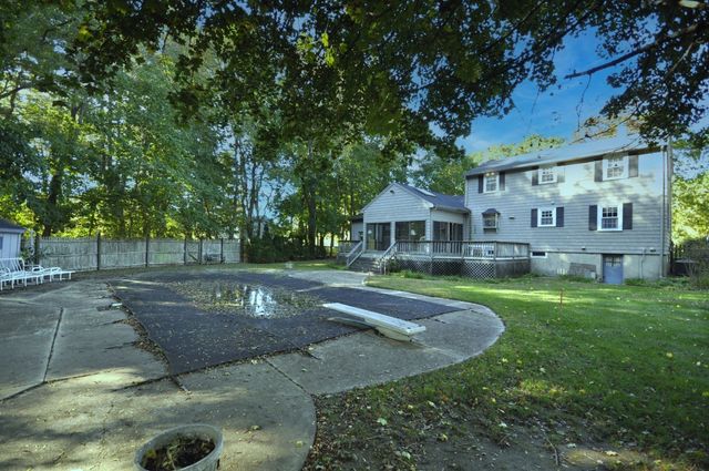 1008 Washington St, East Bridgewater, MA 02333