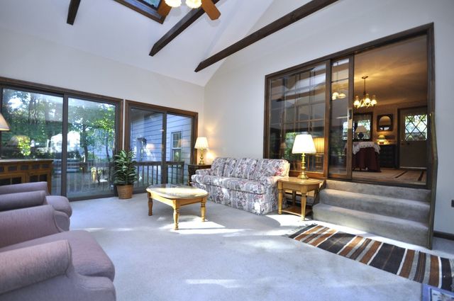 1008 Washington St, East Bridgewater, MA 02333