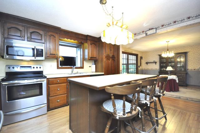 1008 Washington St, East Bridgewater, MA 02333