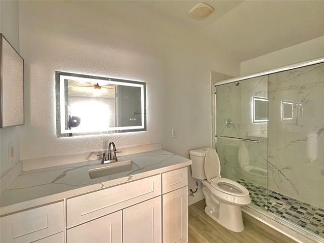 8202 Radial Court, Rosharon, TX 77583