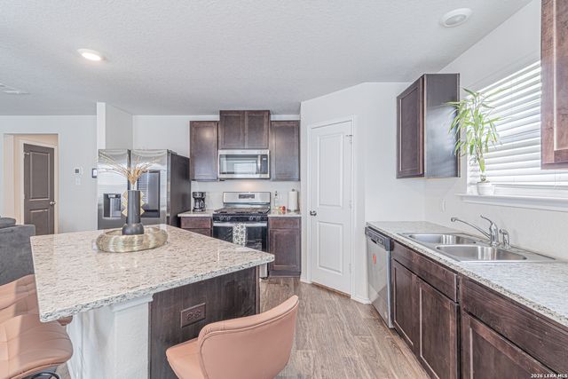 15210 Smoky Honeyeater, San Antonio, TX 78253