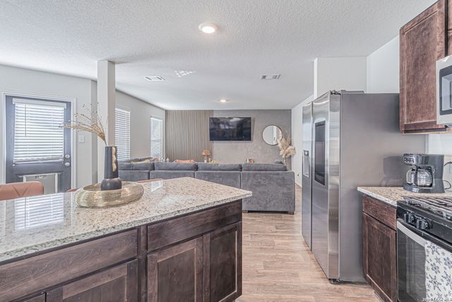 15210 Smoky Honeyeater, San Antonio, TX 78253