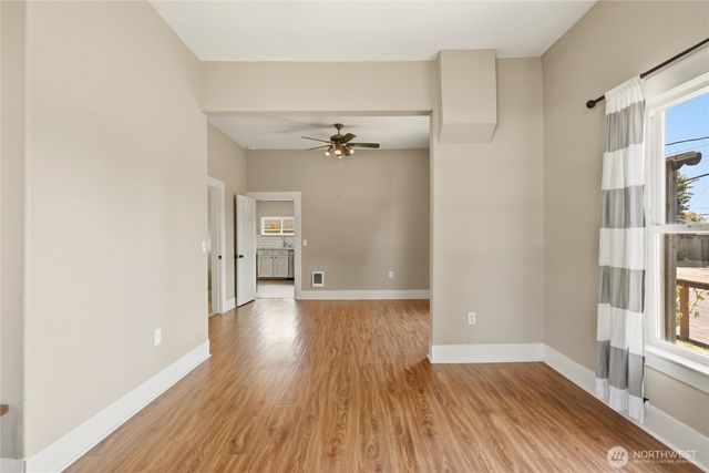 337 loves Avenue, Woodland, WA 98674
