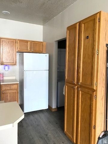 1457 W COASTAL CT, Taylorsville, UT 84123