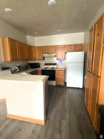 1457 W COASTAL CT, Taylorsville, UT 84123