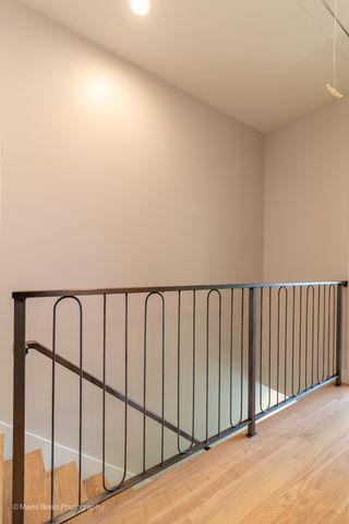 6747 S Langley Avenue, Chicago, IL 60637