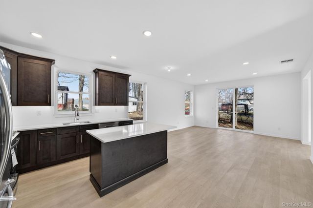 1 Hulse Street, Middletown, NY 10940