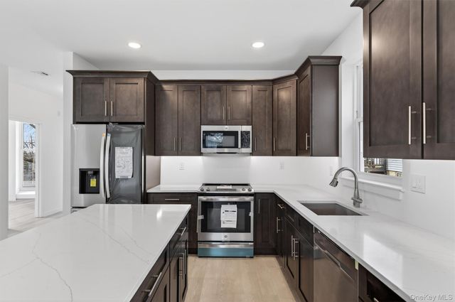 1 Hulse Street, Middletown, NY 10940