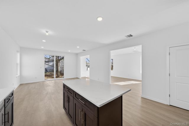 1 Hulse Street, Middletown, NY 10940